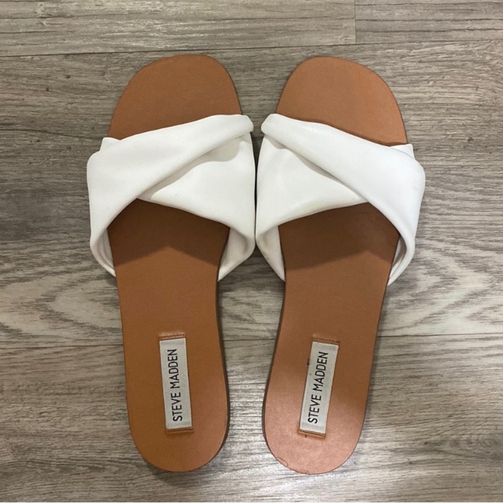 Steve Madden slides
